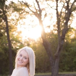 Meet your Posher, Avery